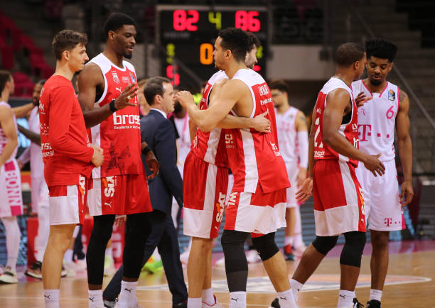 纷为这项赛 纷为这项赛