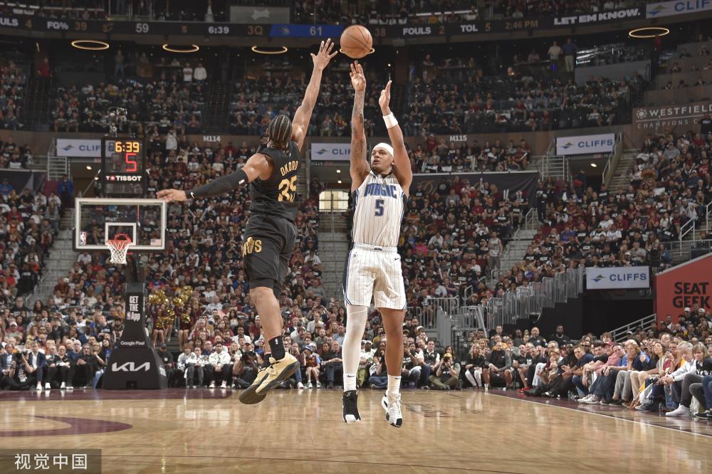 多纳鲁马与 多纳鲁马与